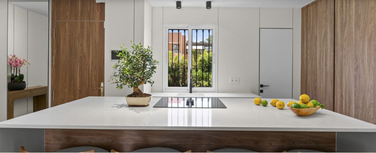 3 Bed Townhouse in Marbella
