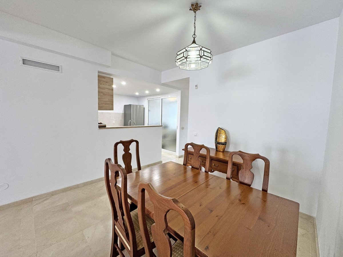 2 Bed Middle Floor Apartment in Carib Playa