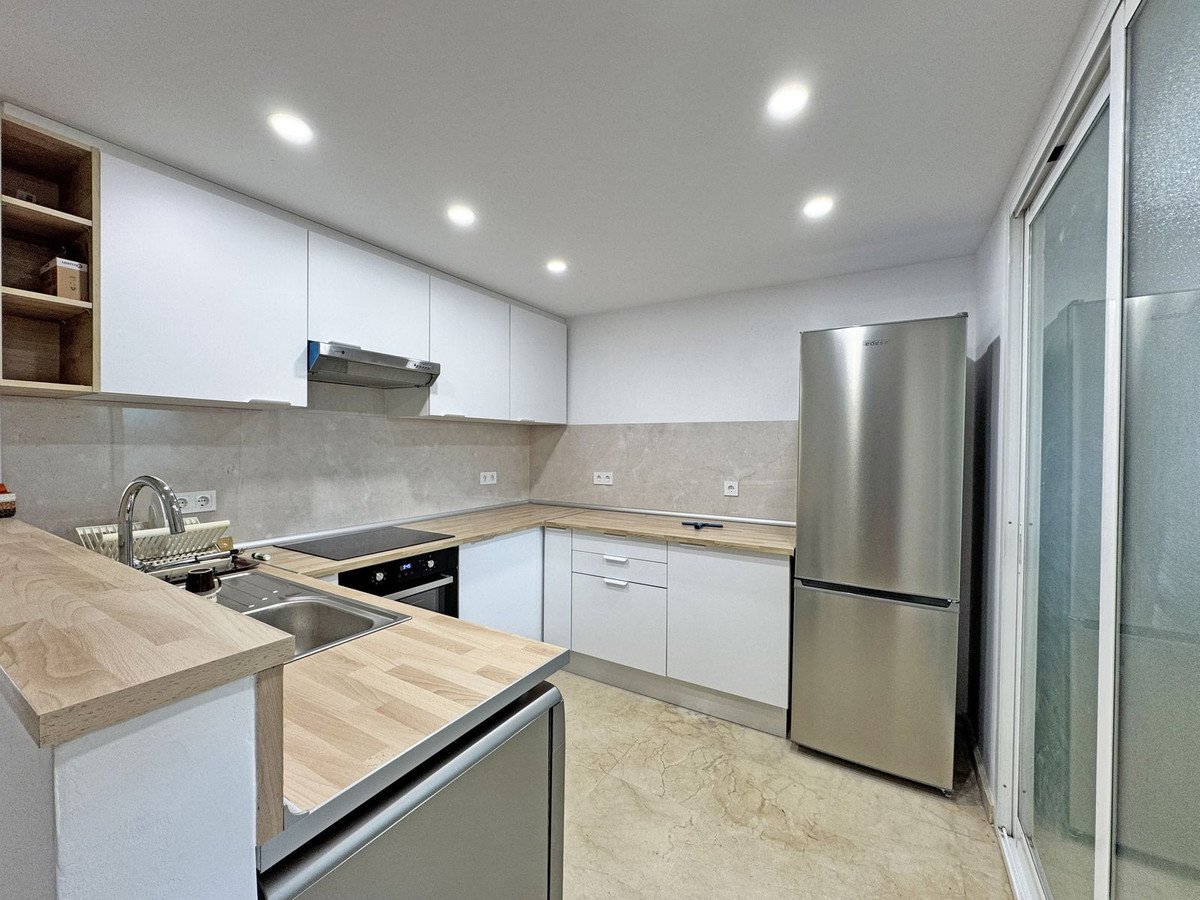 2 Bed Middle Floor Apartment in Carib Playa