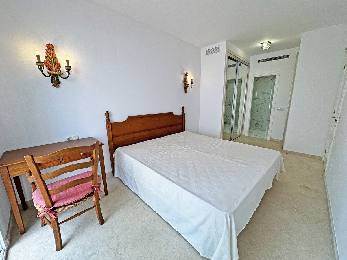 2 Bed Middle Floor Apartment in Carib Playa