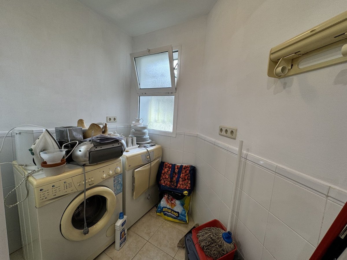 2 Bed Middle Floor Apartment in Carib Playa