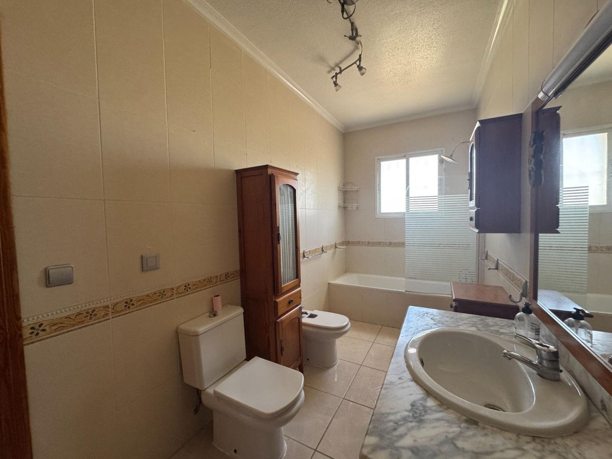 5 Bed Finca - Cortijo in Dolores