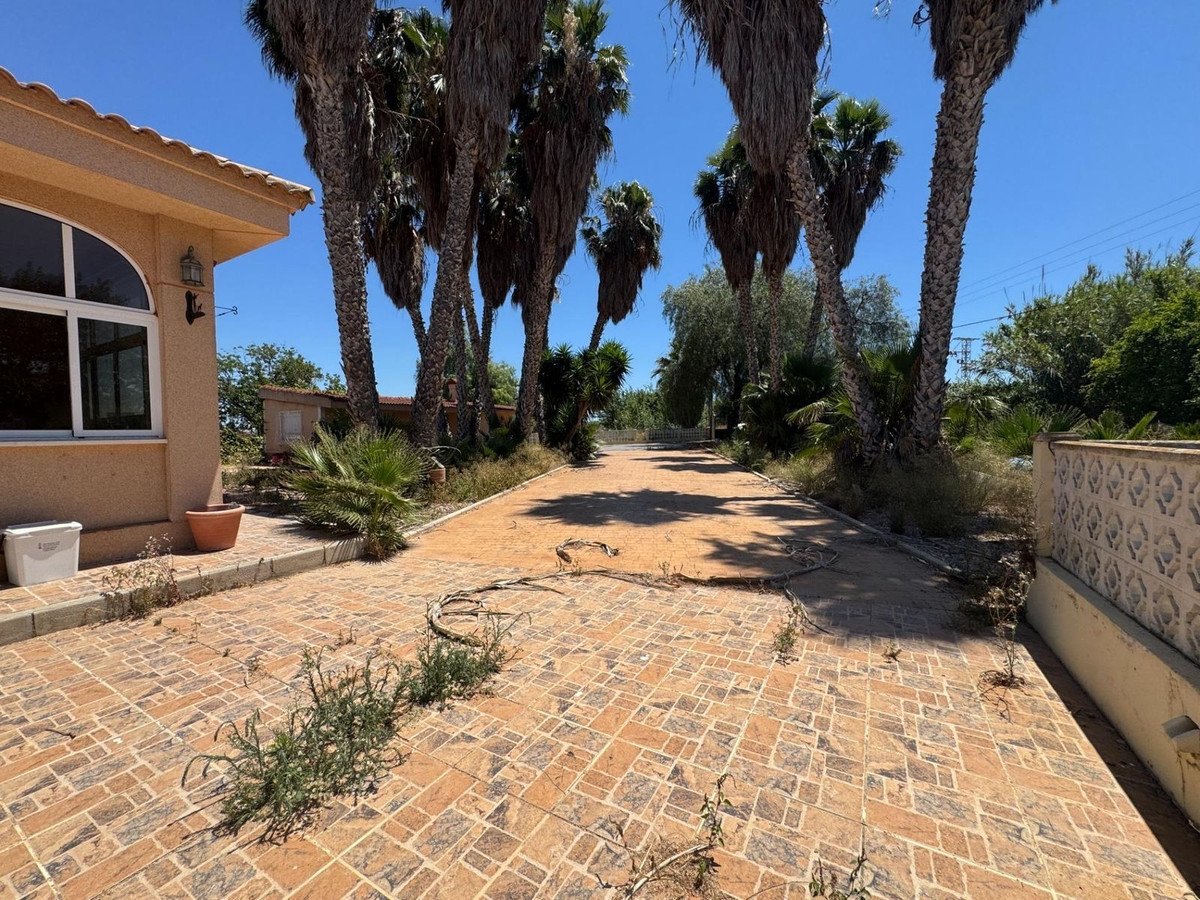 5 Bed Finca - Cortijo in Dolores