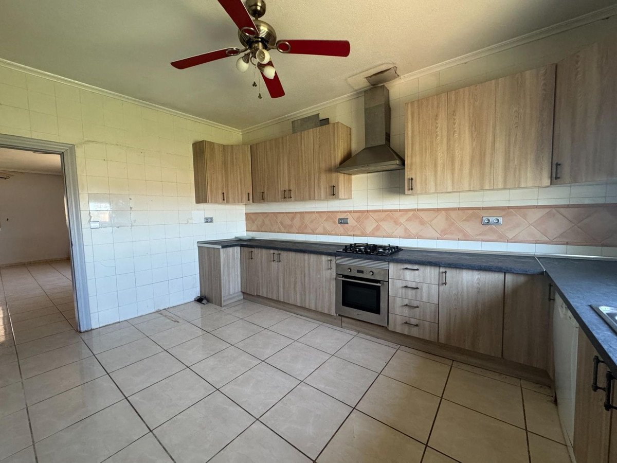 5 Bed Finca - Cortijo in Dolores
