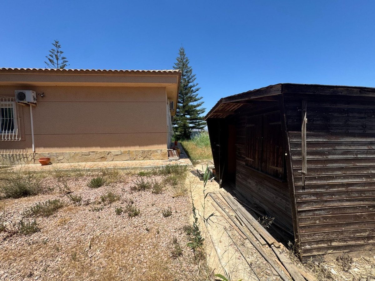 5 Bed Finca - Cortijo in Dolores