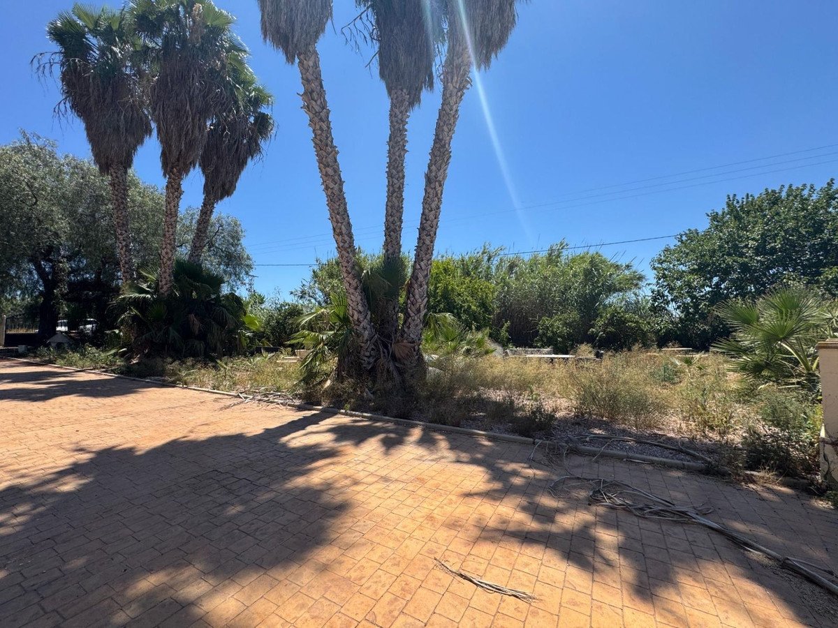 5 Bed Finca - Cortijo in Dolores