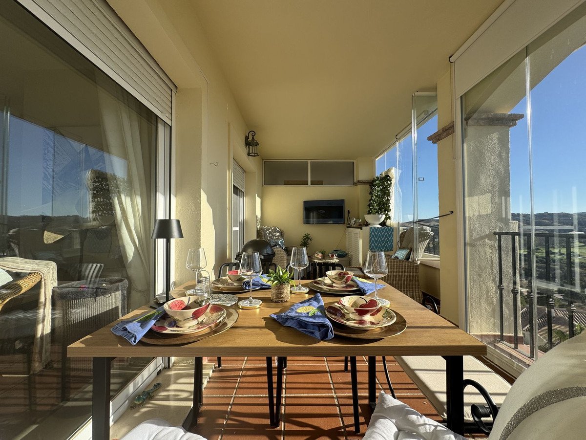 2 Bed Middle Floor Apartment in La Cala Hills