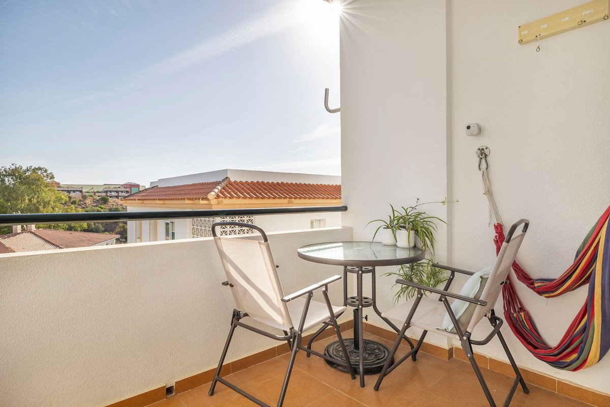 3 Bed Middle Floor Apartment in Benalmadena