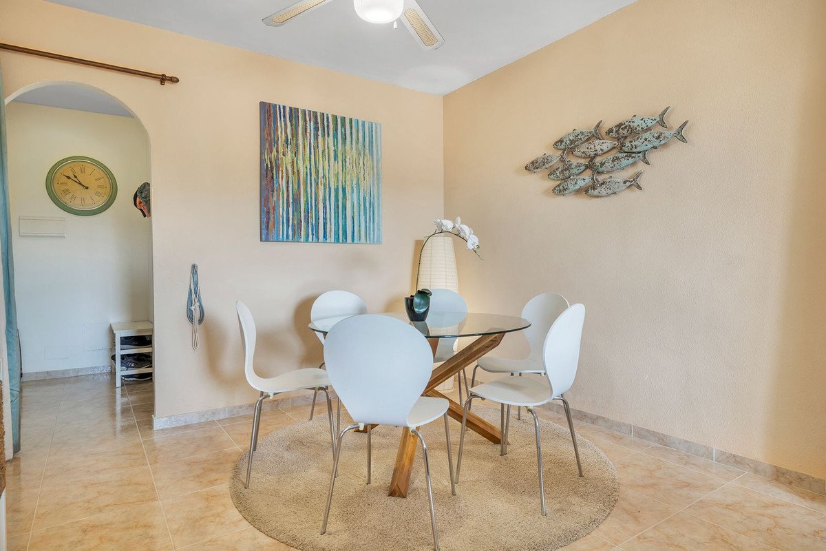 3 Bed Middle Floor Apartment in Benalmadena
