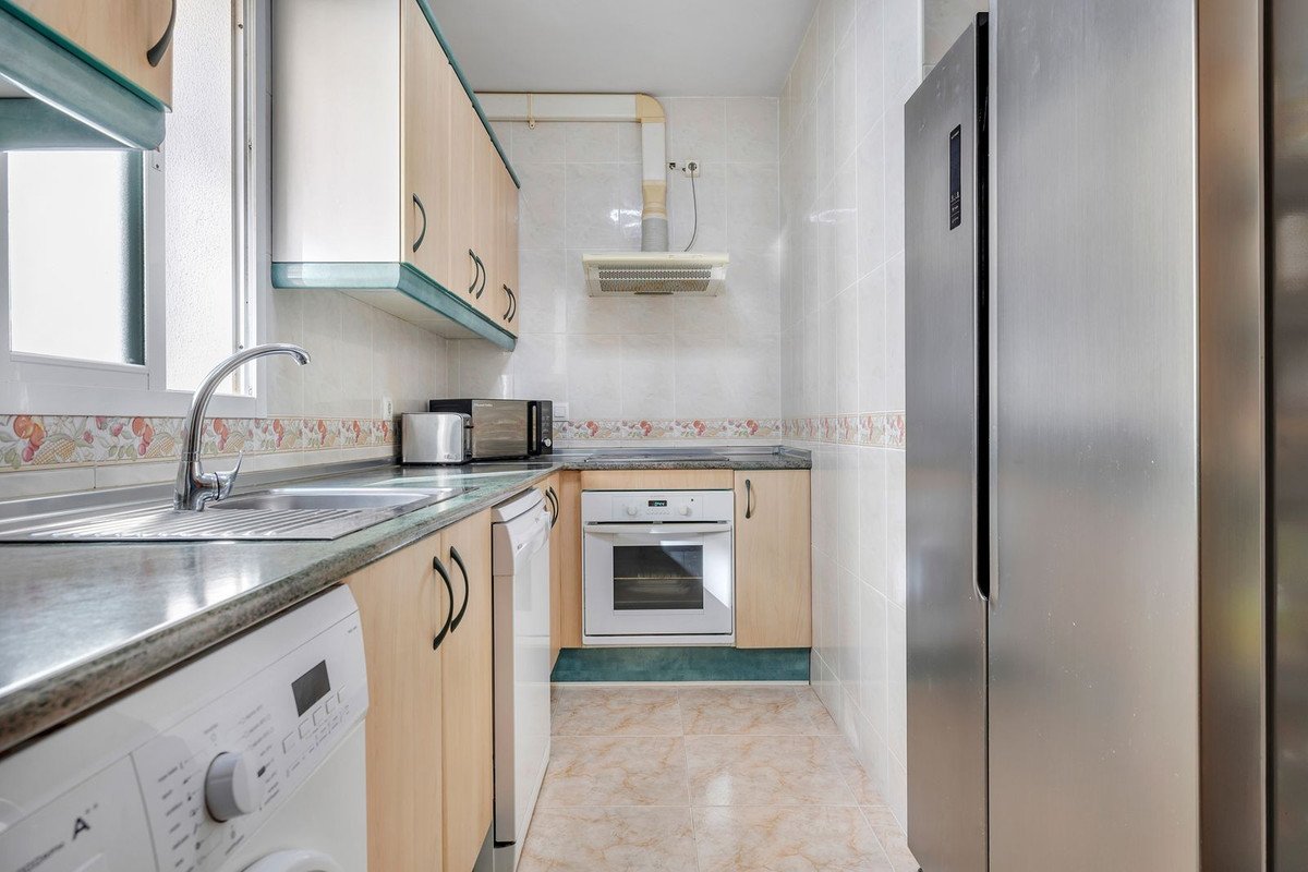 3 Bed Middle Floor Apartment in Benalmadena