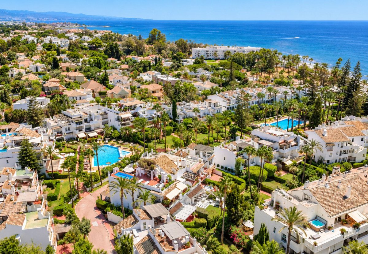 4 Bed Ground Floor Apartment in San Pedro de Alcántara