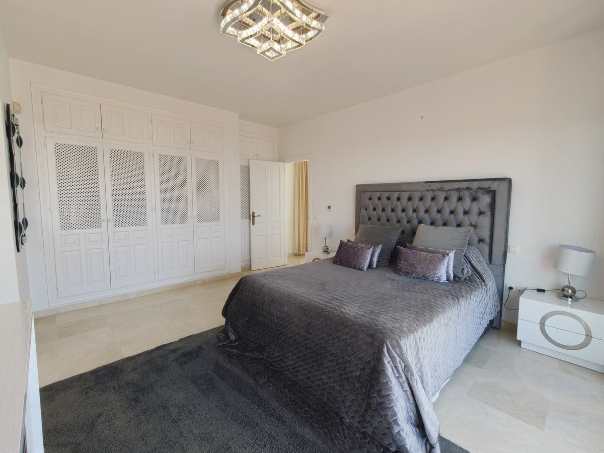 5 Bed Detached Villa in San Diego