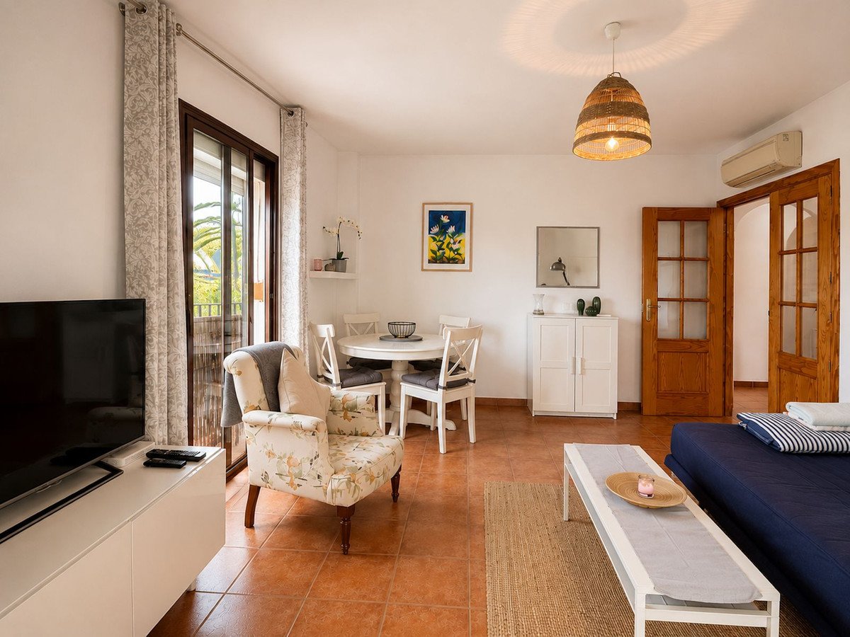 2 Bed Ground Floor Apartment in Frigiliana