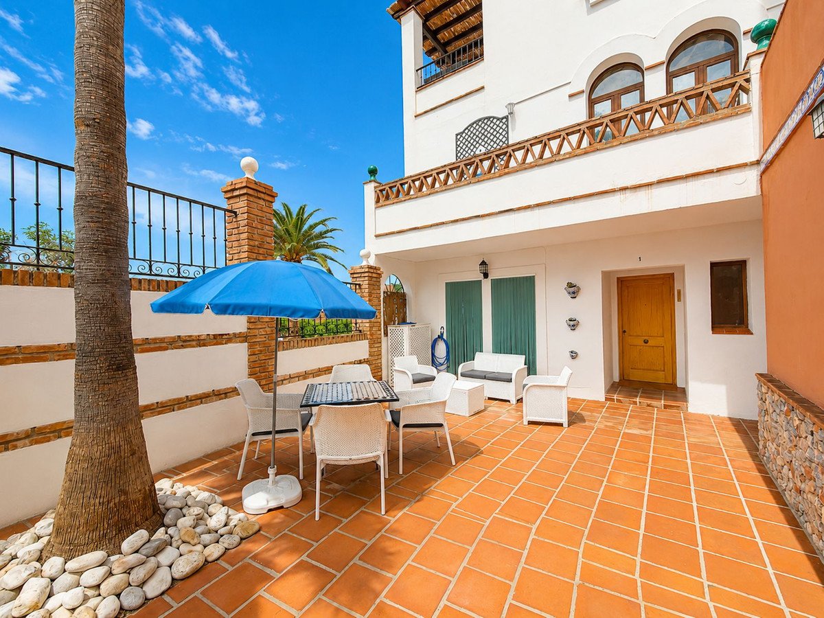 2 Bed Ground Floor Apartment in Frigiliana