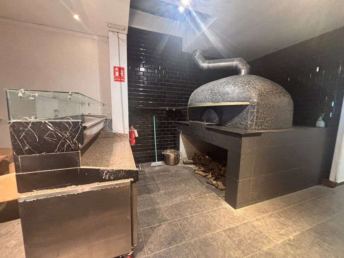 Commercial in Denia