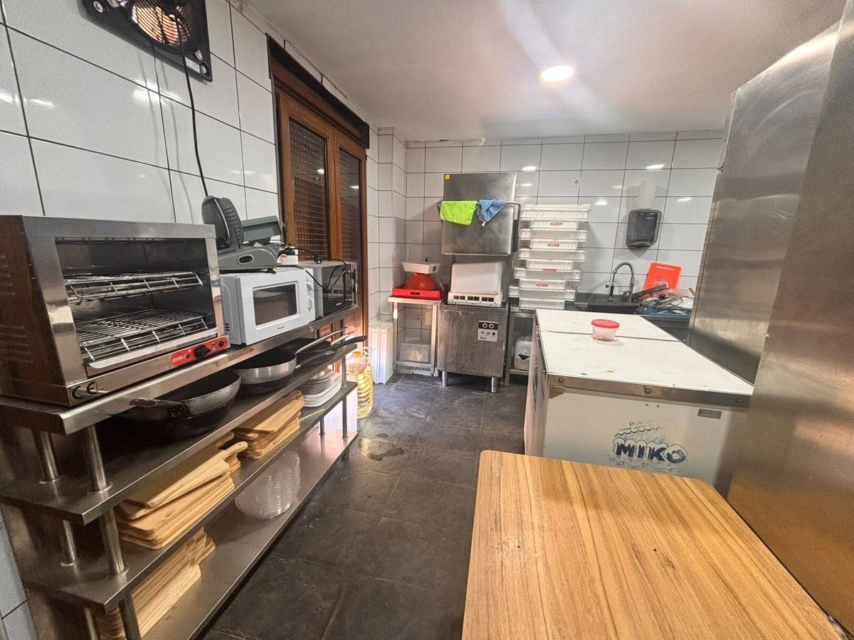 Commercial in Denia
