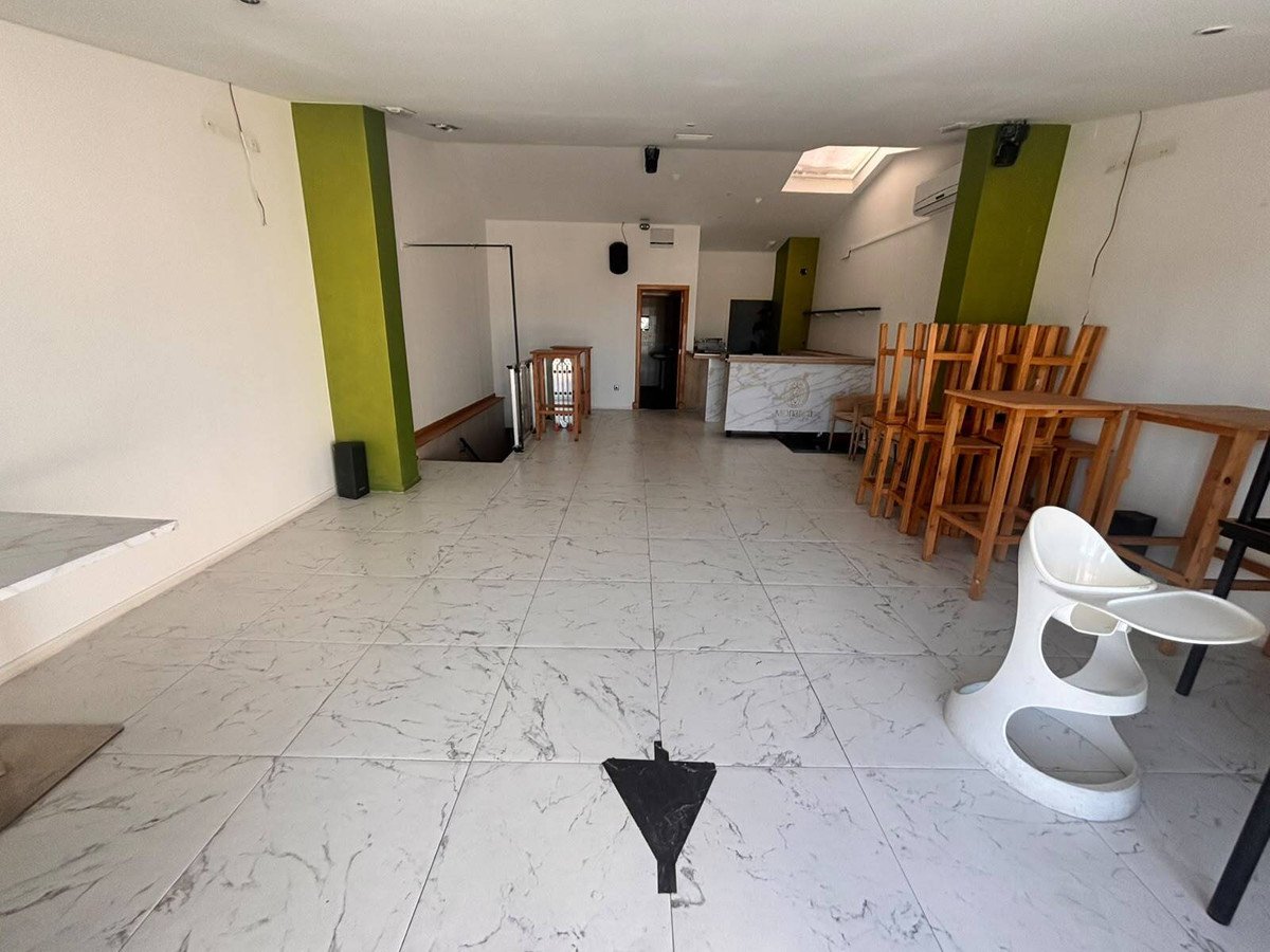 Commercial in Denia