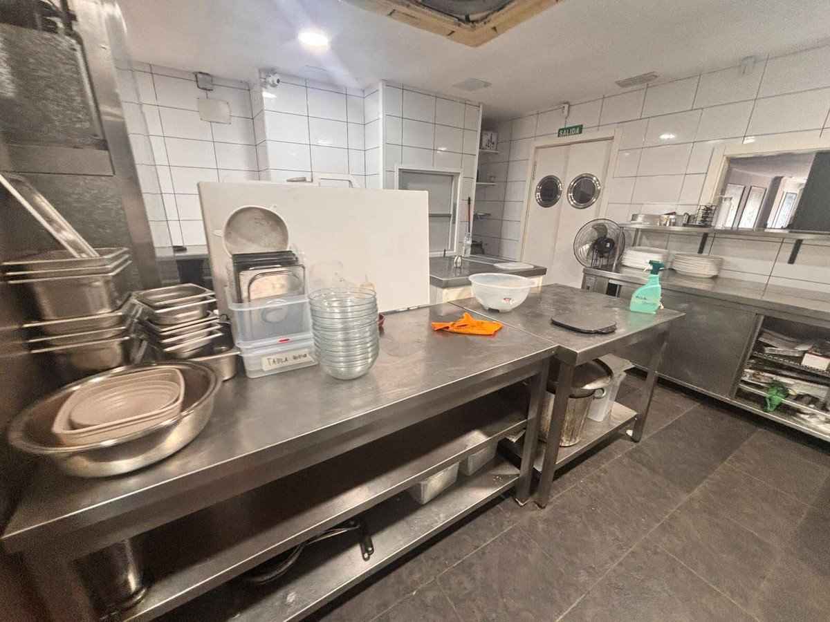 Commercial in Denia