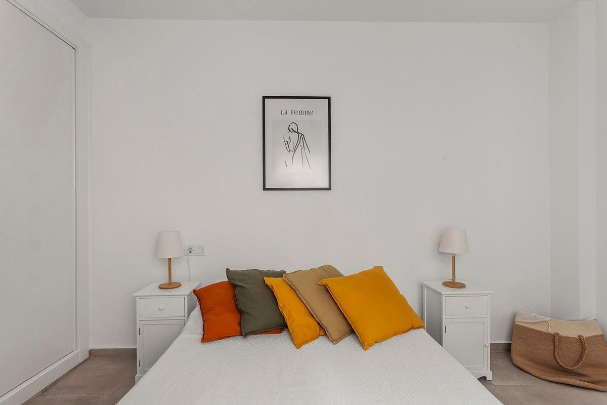 3 Bed Middle Floor Apartment in Playa de los Locos