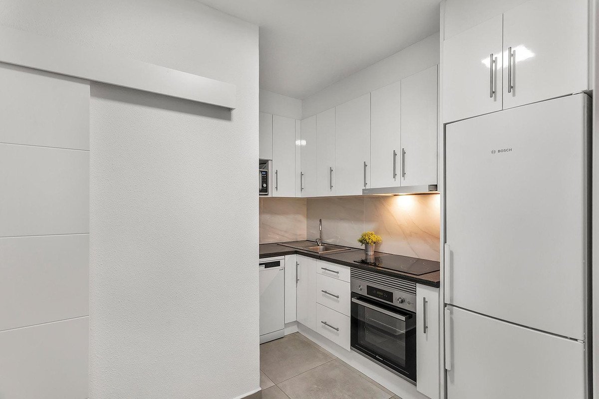 3 Bed Middle Floor Apartment in Playa de los Locos