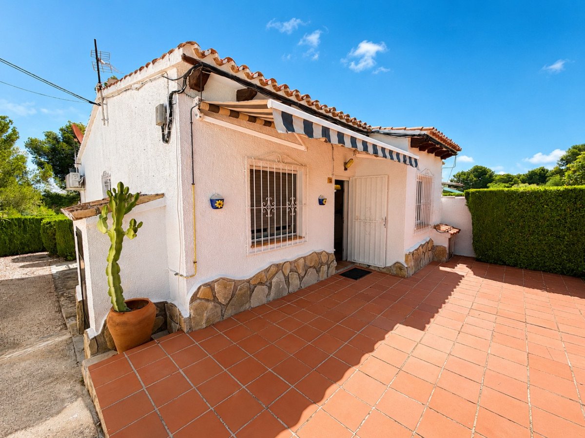 2 Bed Bungalow in Moraira