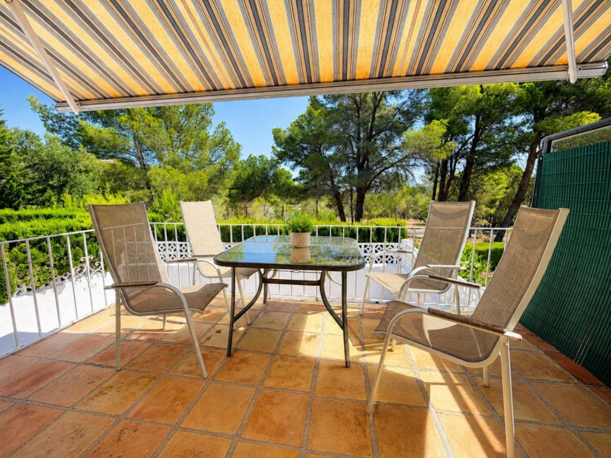 2 Bed Bungalow in Moraira