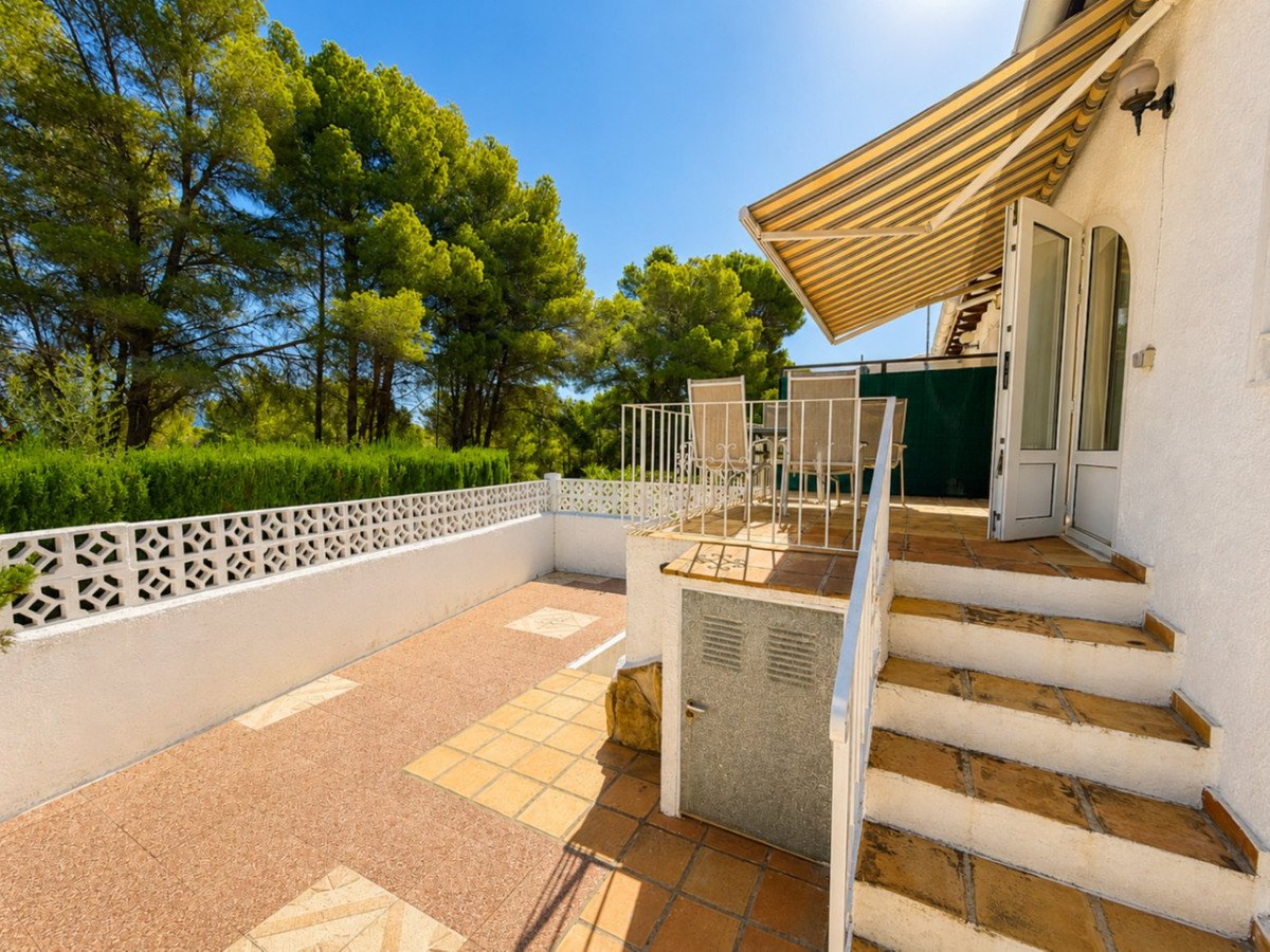 2 Bed Bungalow in Moraira
