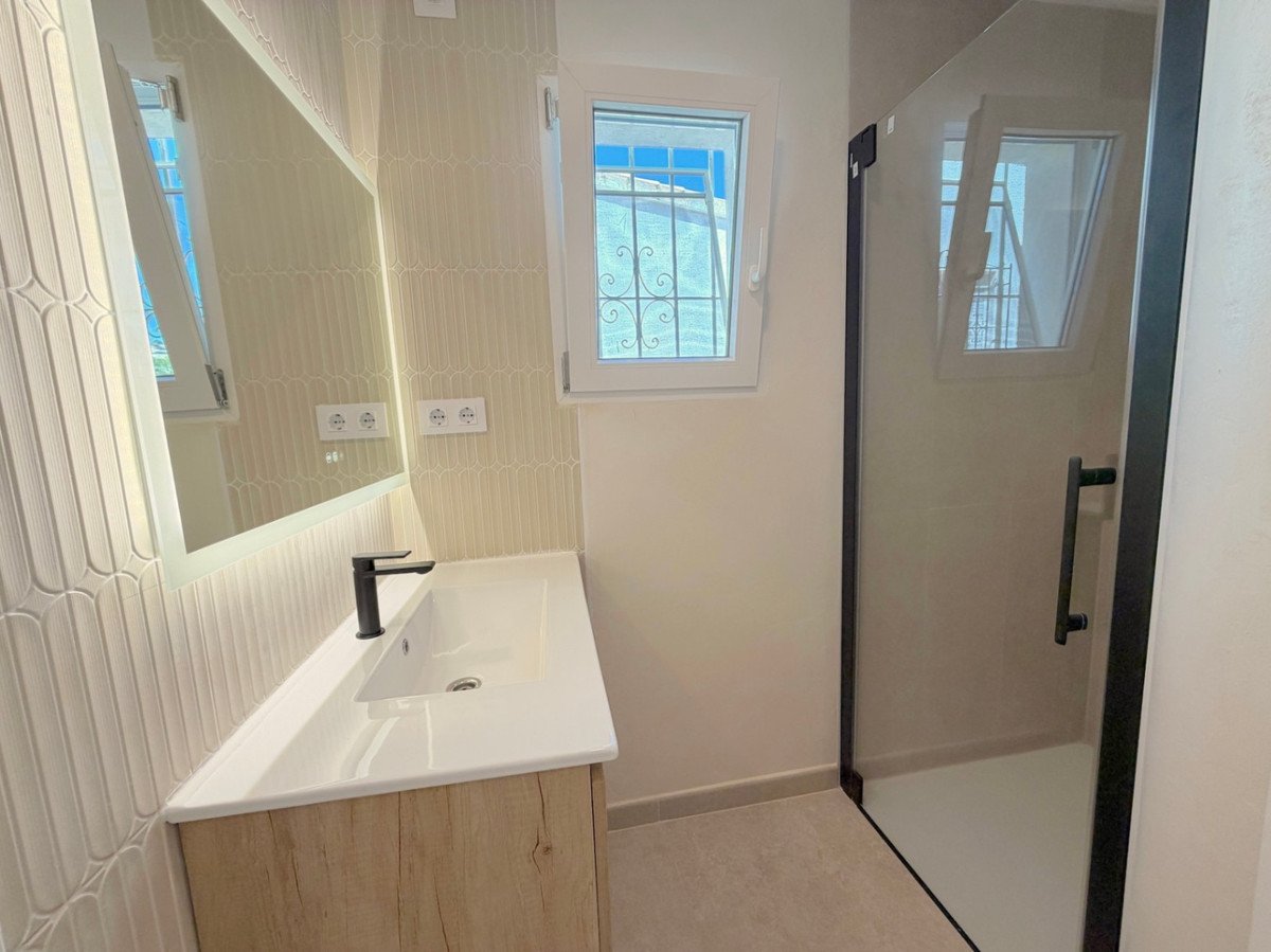2 Bed Bungalow in Moraira