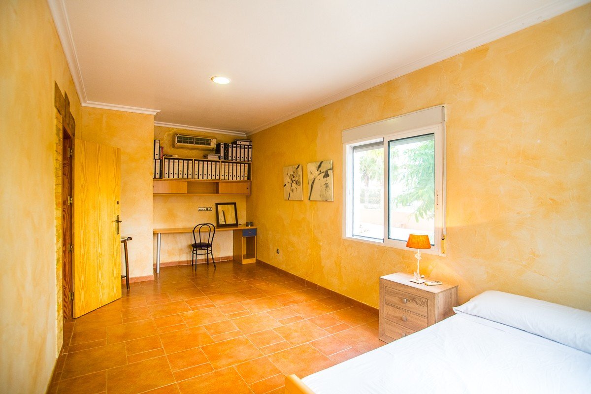 7 Bed Detached Villa in La Matanza