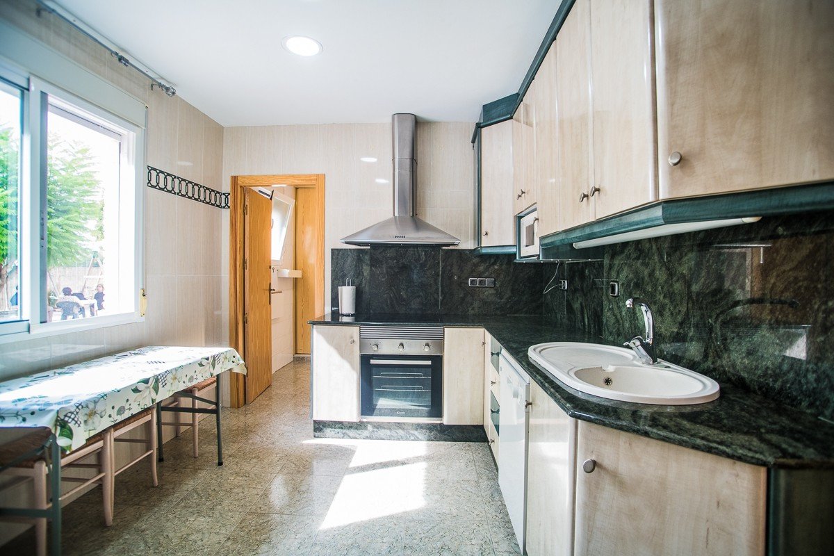 7 Bed Detached Villa in La Matanza