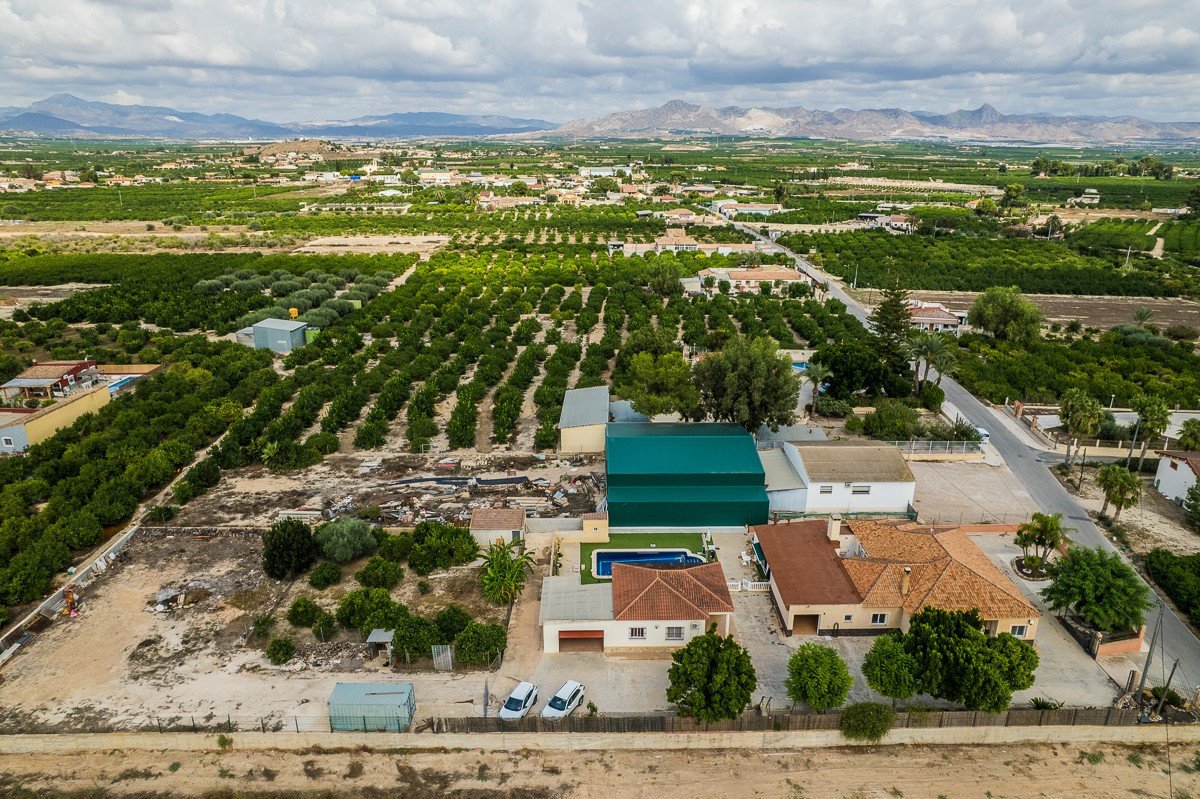 7 Bed Detached Villa in La Matanza
