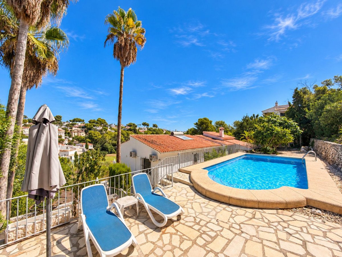 5 Bed Detached Villa in Benissa