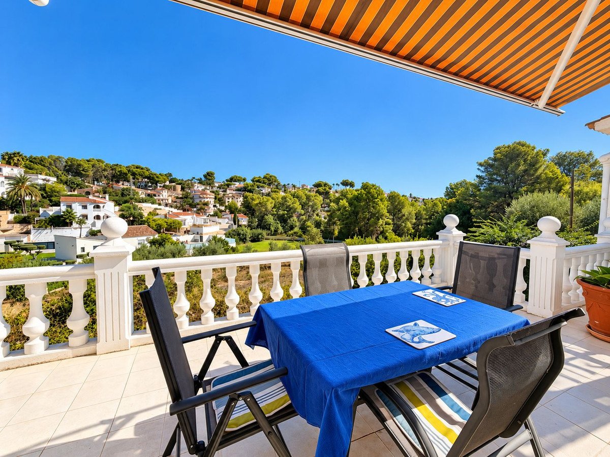 5 Bed Detached Villa in Benissa