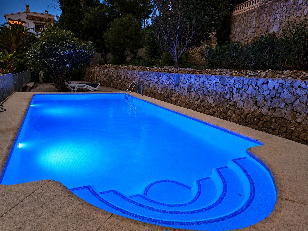 5 Bed Detached Villa in Benissa