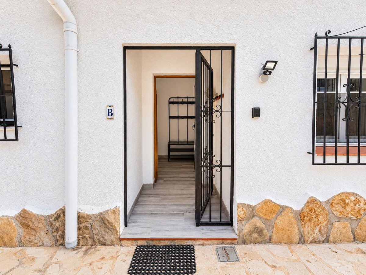 5 Bed Detached Villa in Benissa