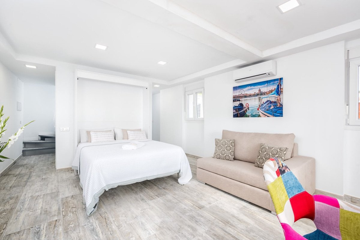 3 Bed Detached Villa in El Palo