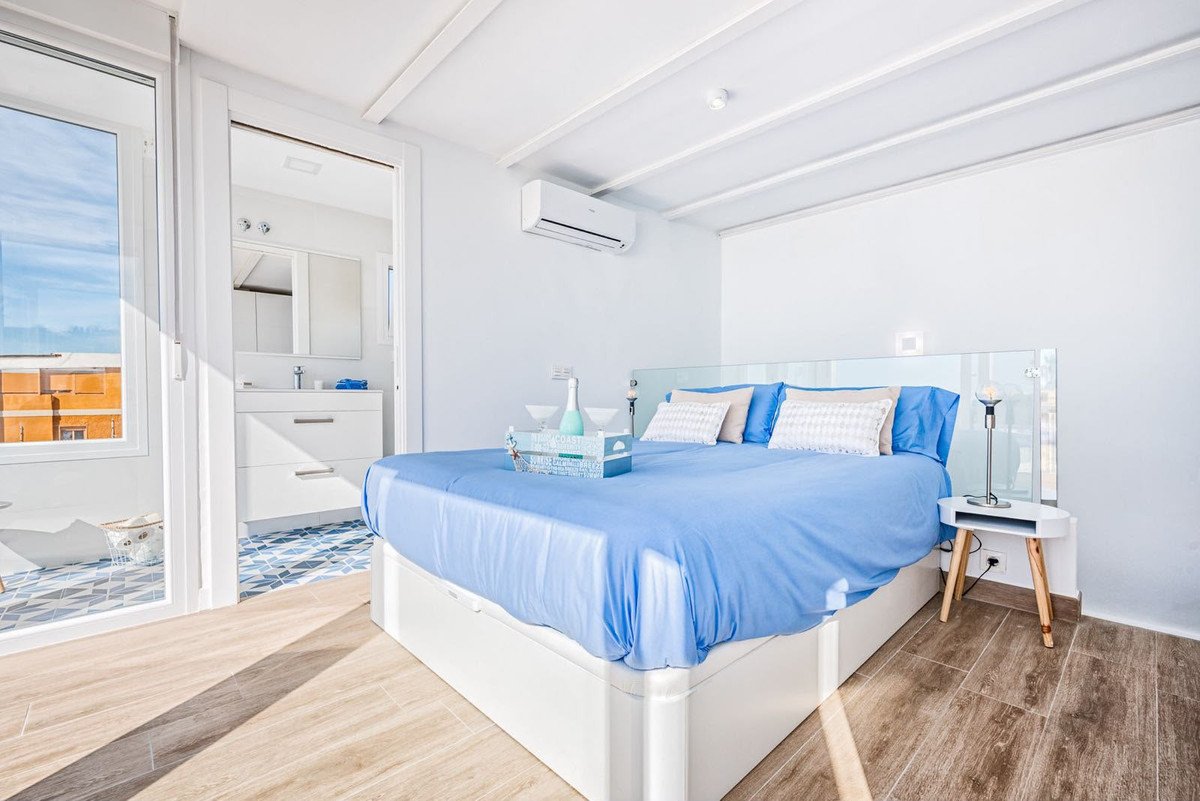 3 Bed Detached Villa in El Palo