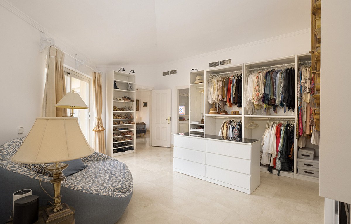 4 Bed Penthouse in Sotogrande Marina