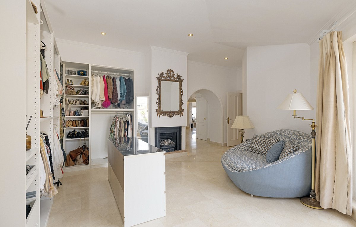 4 Bed Penthouse in Sotogrande Marina