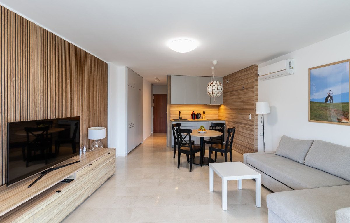 1 Bed Middle Floor Studio in Mijas