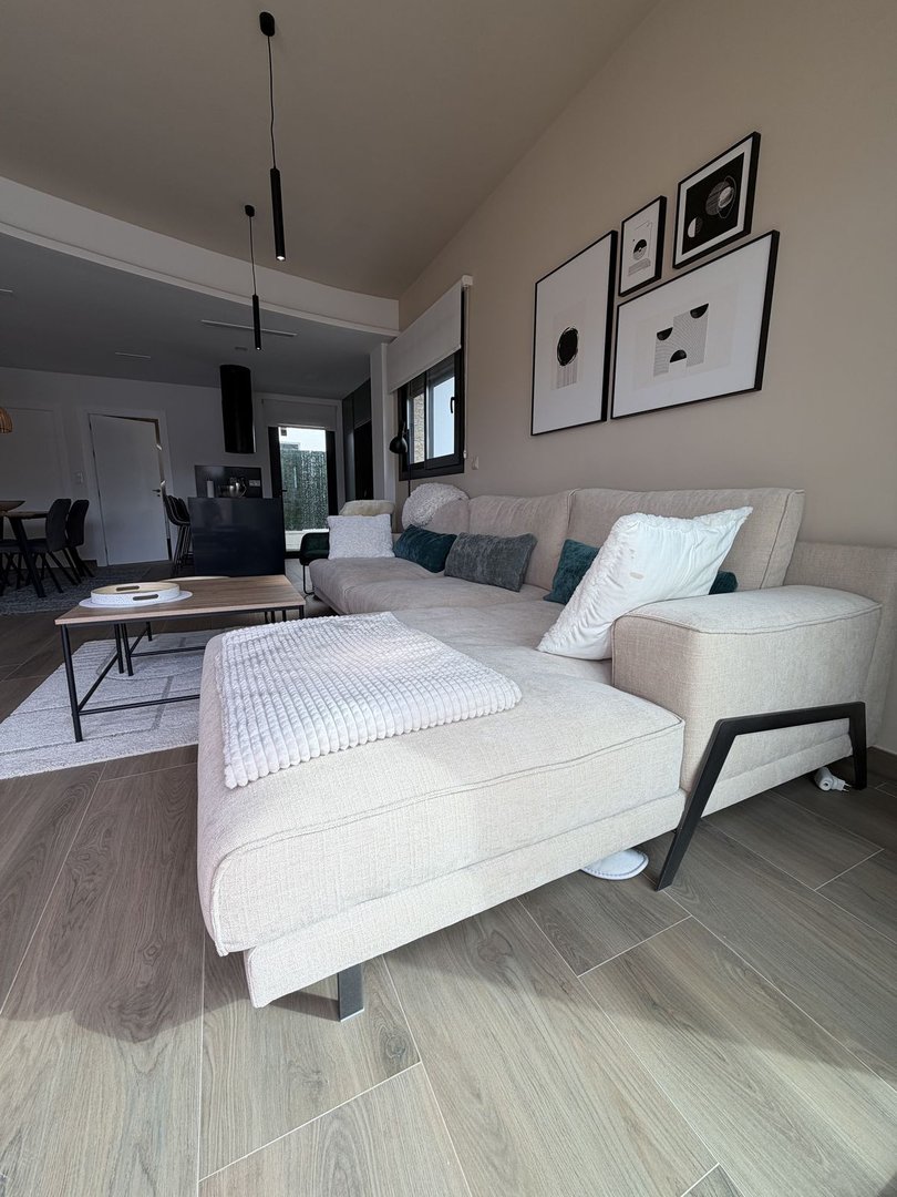 2 Bed Quad in Los Montesinos