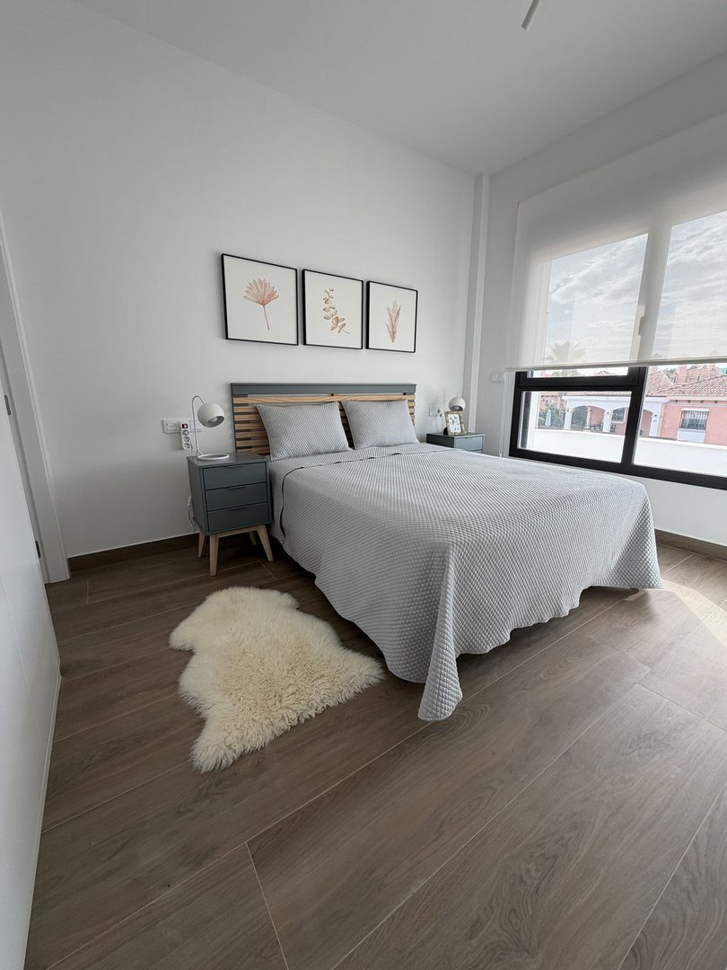 2 Bed Quad in Los Montesinos