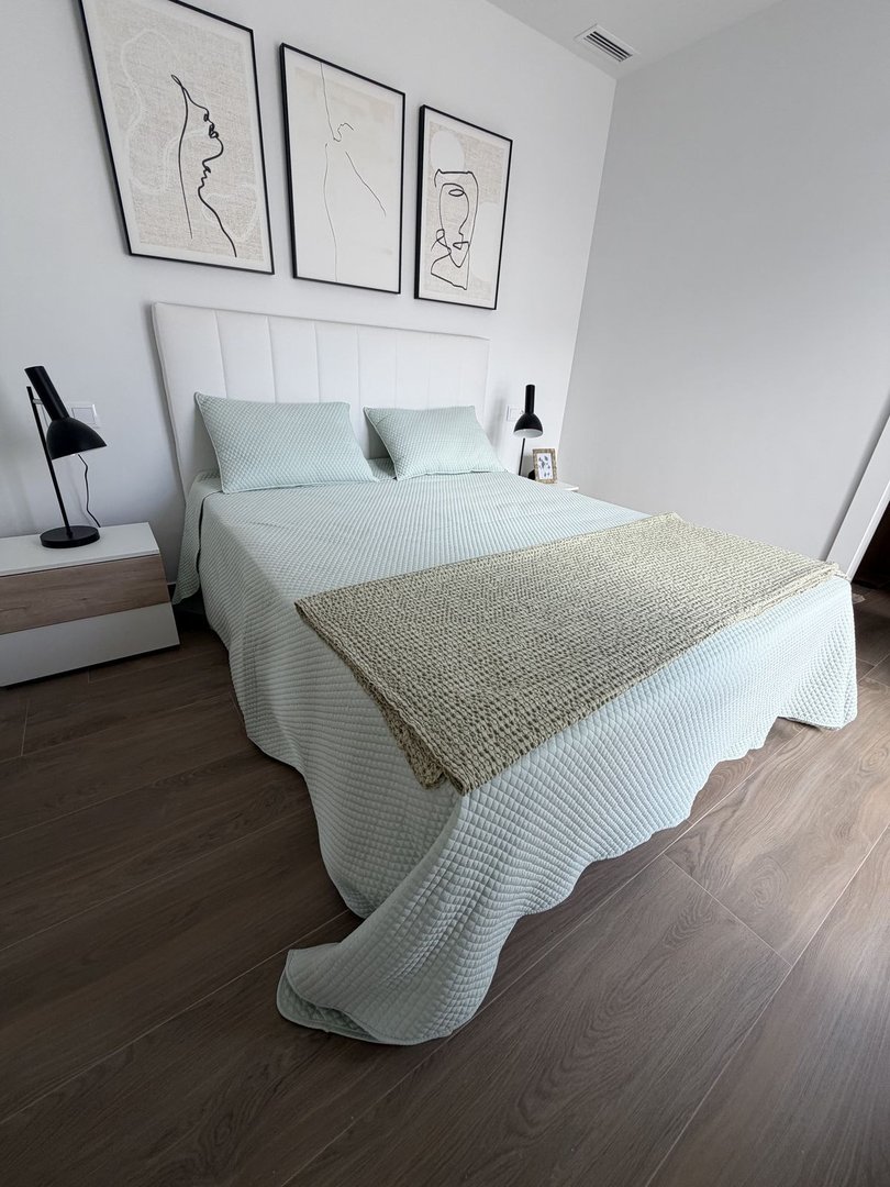 2 Bed Quad in Los Montesinos