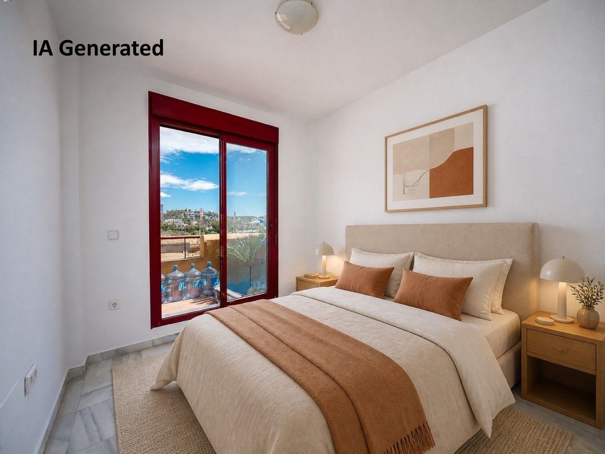 2 Bed Middle Floor Apartment in La Cala de Mijas
