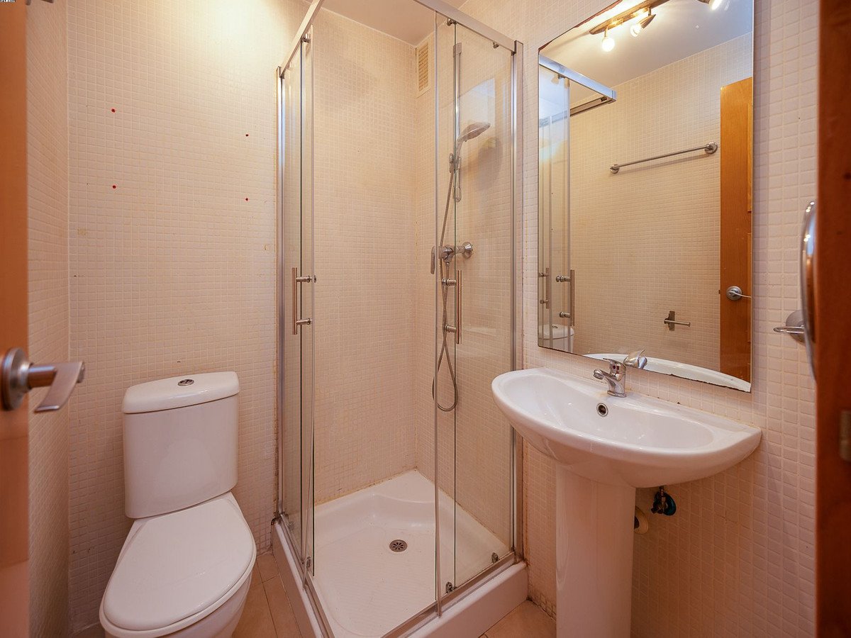 2 Bed Middle Floor Apartment in La Cala de Mijas