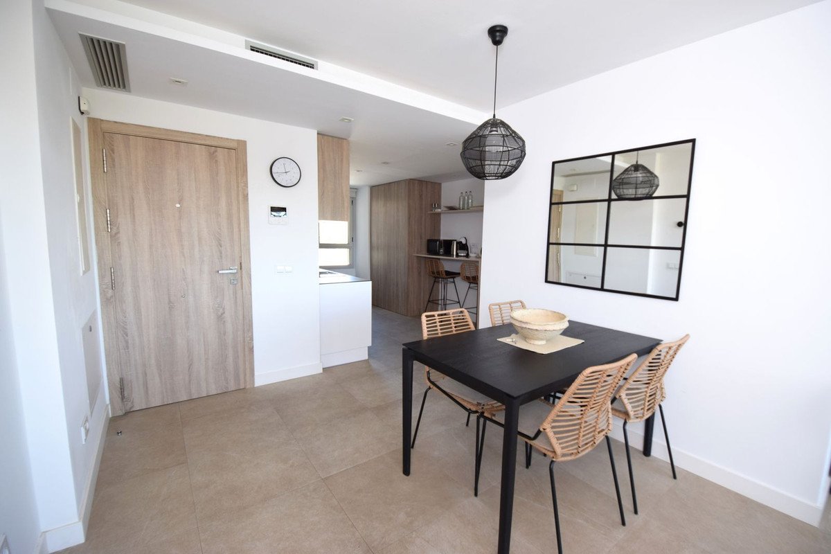 2 Bed Middle Floor Apartment in La Cala Golf