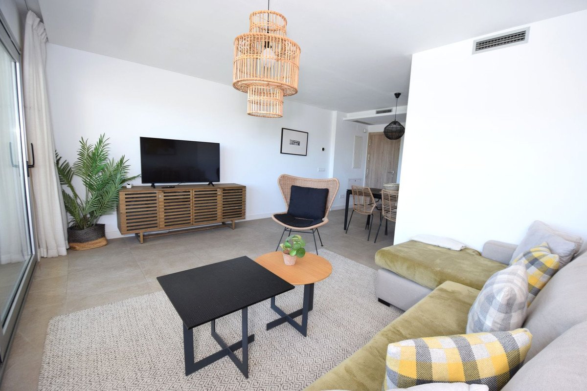 2 Bed Middle Floor Apartment in La Cala Golf