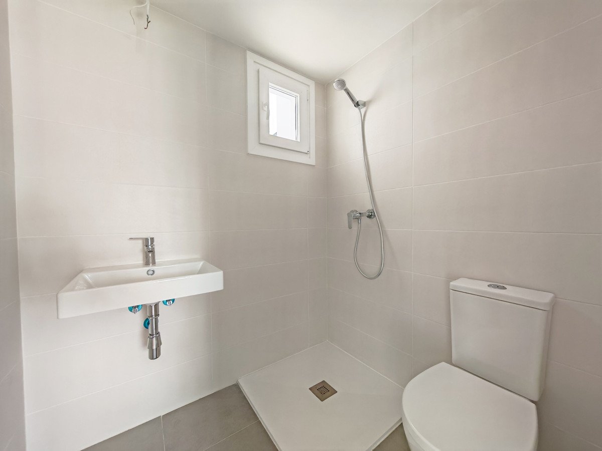 2 Bed Ground Floor Apartment in Torreblanca