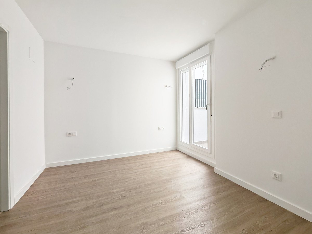 2 Bed Ground Floor Apartment in Torreblanca