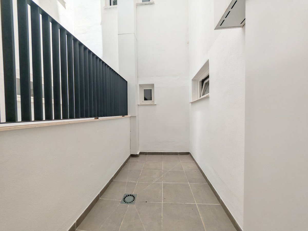 2 Bed Ground Floor Apartment in Torreblanca